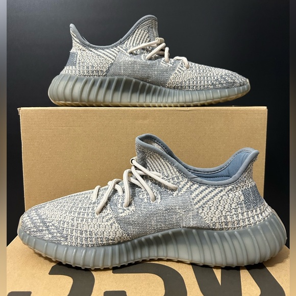 Adidas Yeezy Boost 350 V2 Israfil, Used (Size US Men’s 10.0) - Picture 2 of 11